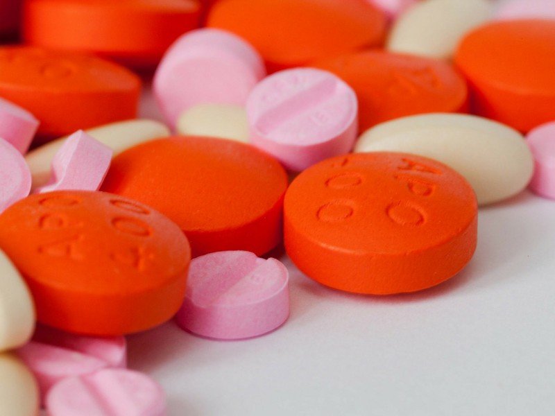 Tablet Coating Machine Use (2)