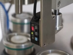Tube Filling and Sealing Machine